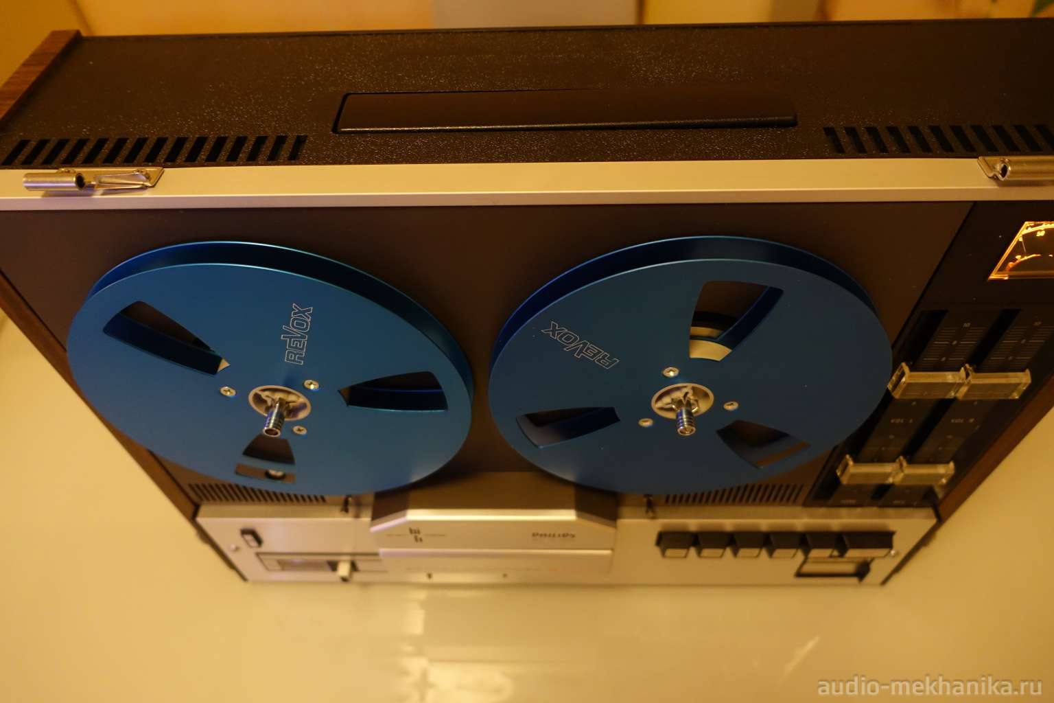 Philips N4414